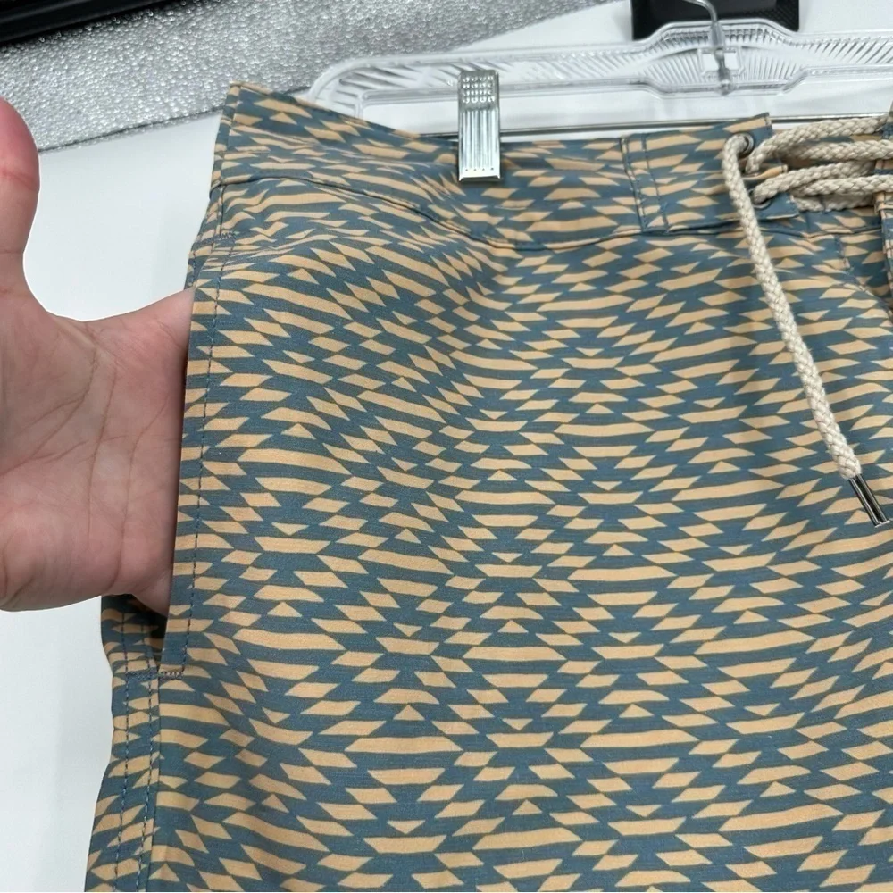 Faherty Classic Board Short‎ 7 inch Printed Axtec Mens Size 35
